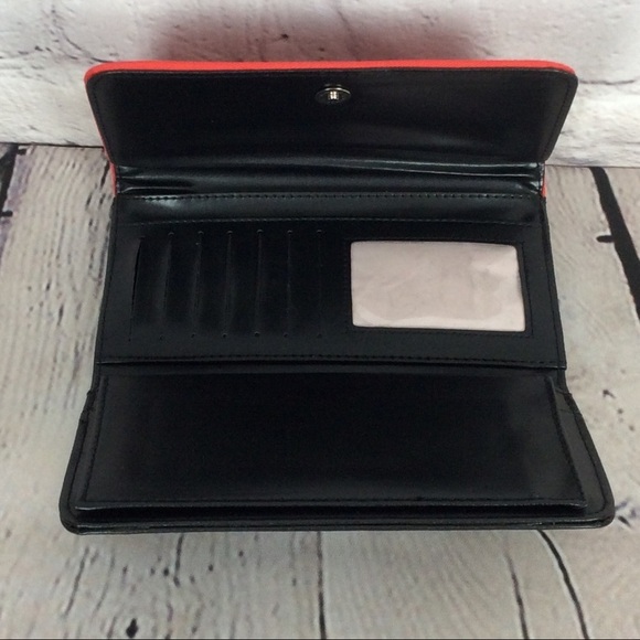 NCAA Gameday NC State GO WOLFPACK Tri-Fold Wallet - Picture 2 of 11